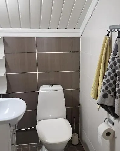 Log By The * クオピオ