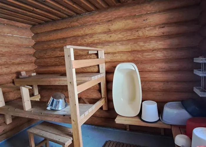 ヴィラ Log By The